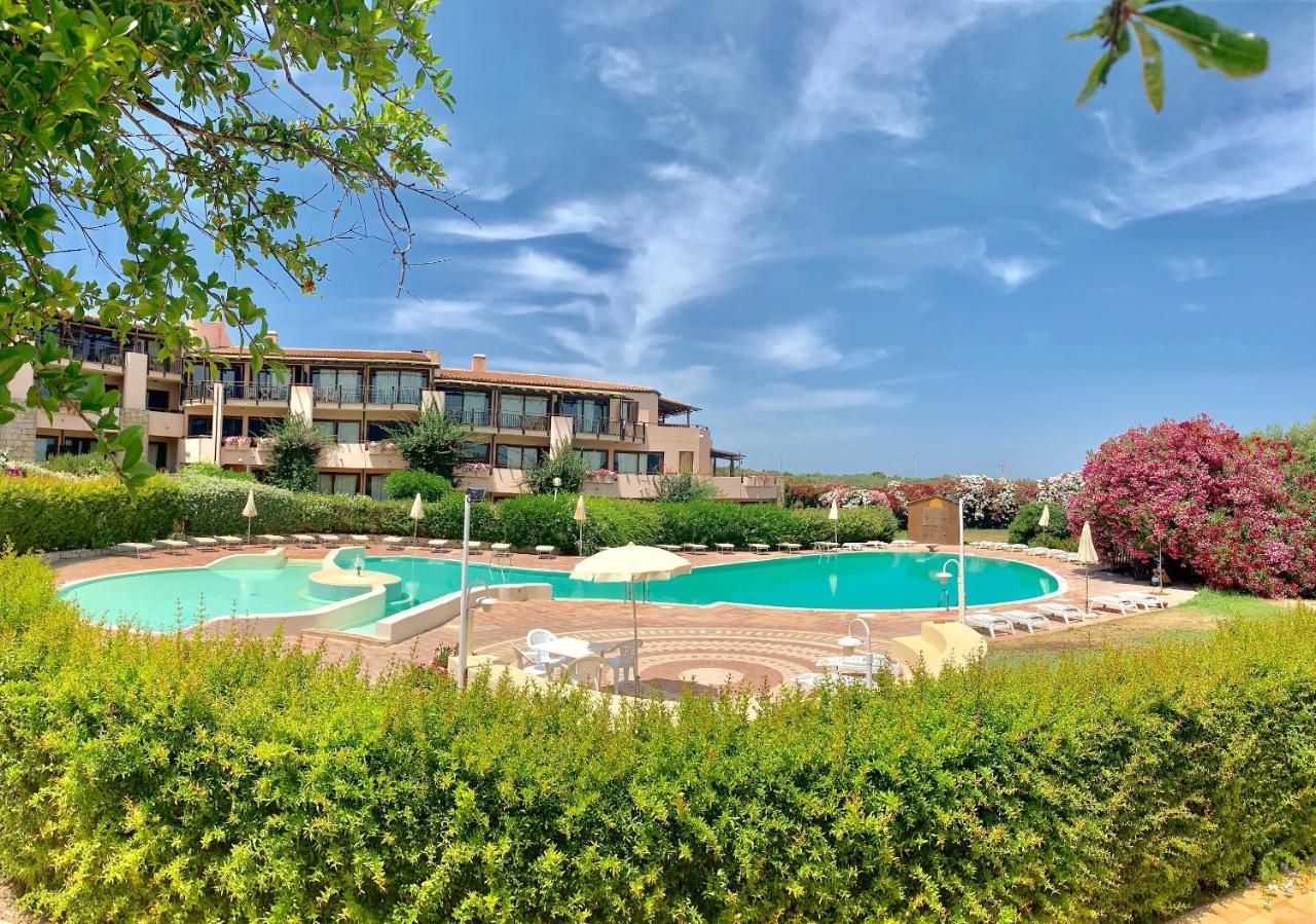 Swadeshi Sporting Hotel Tanca Manna Канніджоне Екстер'єр фото